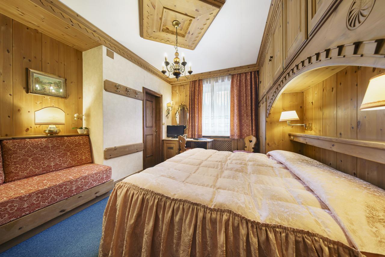 Hotel Columbia & Spa Cortina dʼAmpezzo Exterior foto